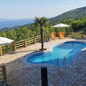 Bora Moscenicka Draga Bed & Breakfast